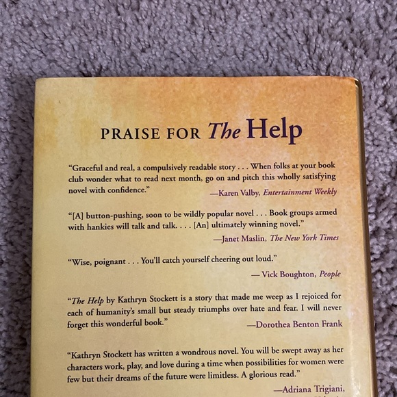 "The Help" by Kathryn Stockett Book - Picture 10 of 13